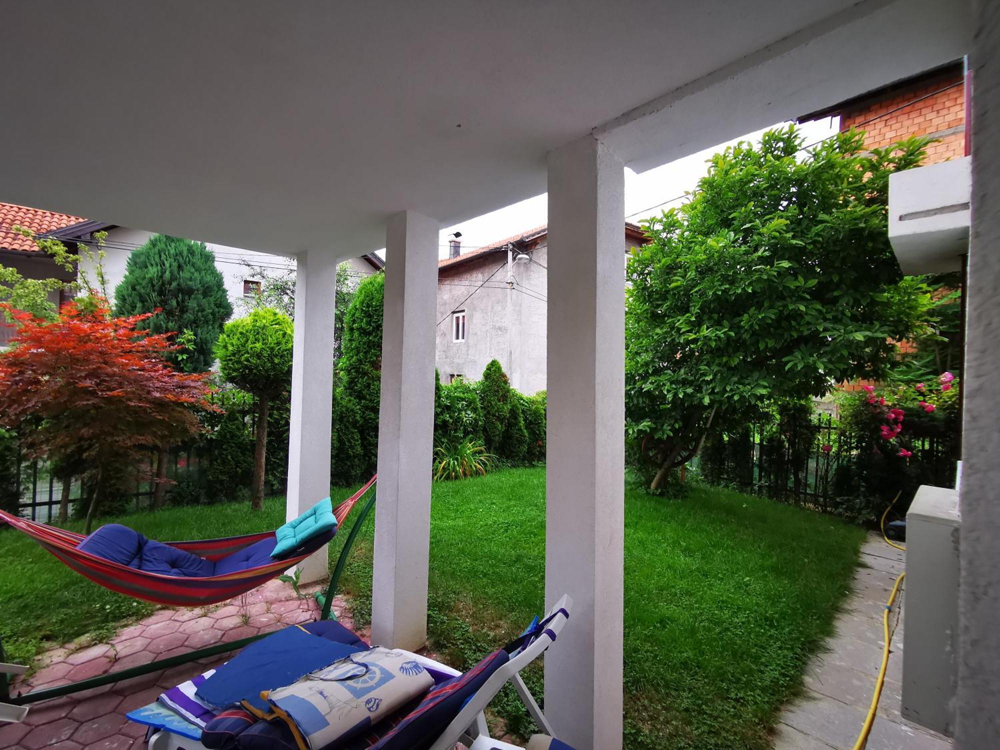 Rest & Recharge 4Bdr Apt- Free Parking, Ac & Garden Sarajevo Exterior photo